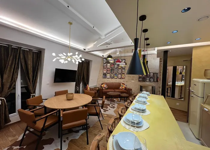 Standing 3 Pieces * Paris